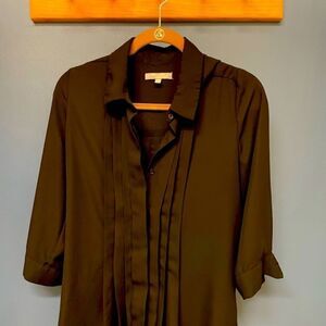 Women’s L black blouse,great for skinny jeans or leggings!